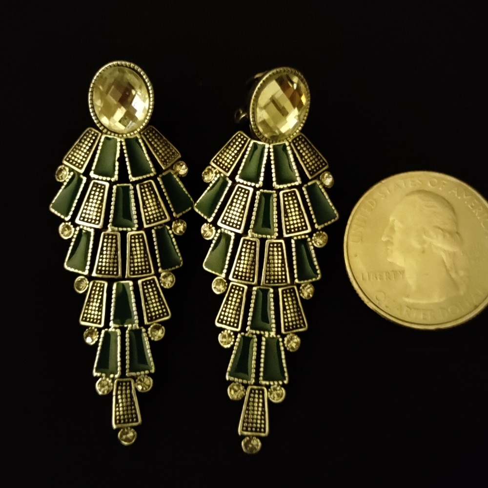 Dangles - Picture 2 of 3